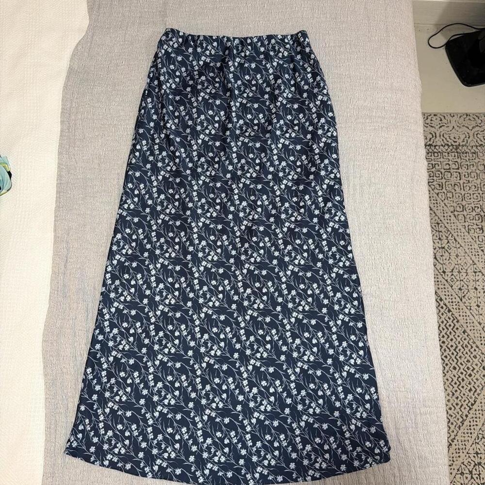 Women's Navy and Blue Skirt